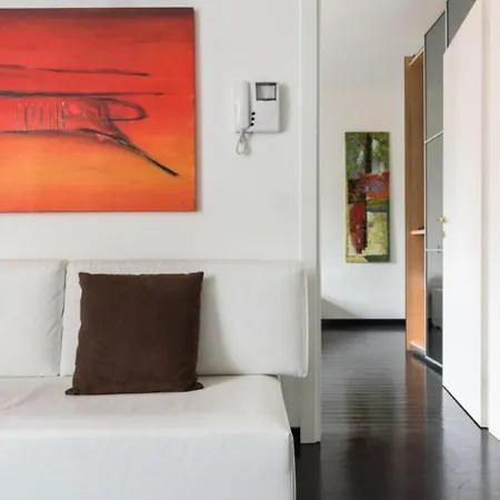 Arco Della Pace -4 Bed * מילאנו